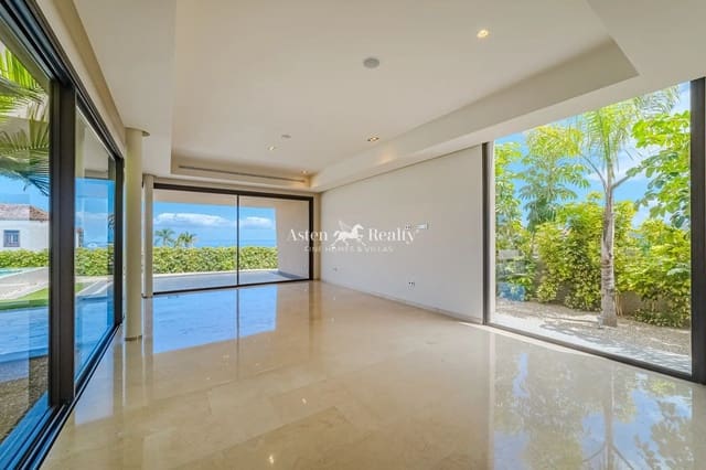 Casa de 4 habitaciones en Puerto de la Cruz en venta con piscina garaje - 2.400.000 € (Ref: 9665186)