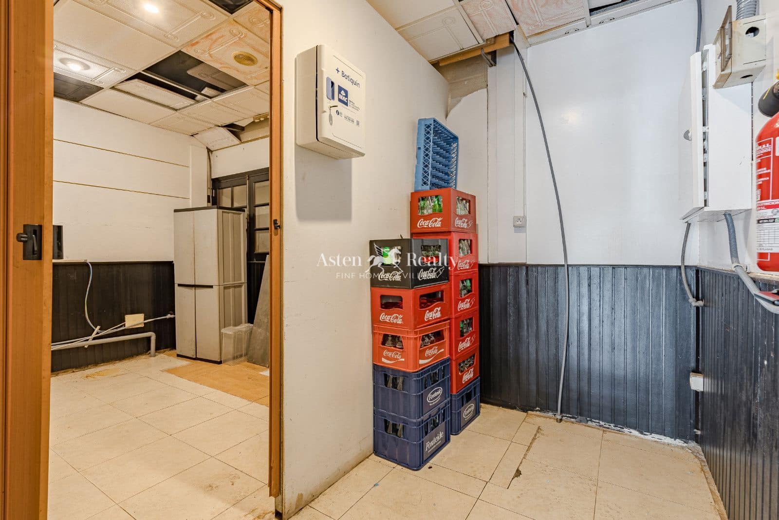 Virksomhed til leje i Los Cristianos - € 4.000 (Ref: 9665306)