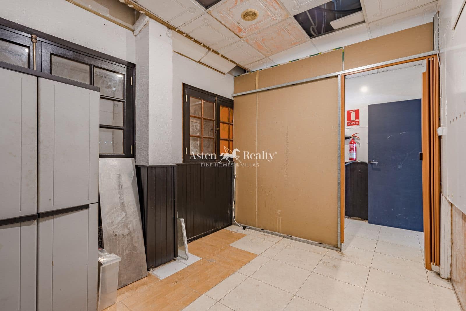 Virksomhed til leje i Los Cristianos - € 4.000 (Ref: 9665306)