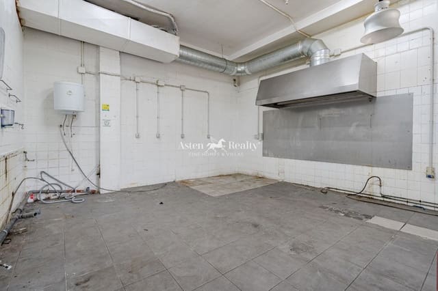 Virksomhed til leje i Los Cristianos, Arona - € 4.000 (Ref: 9665306)