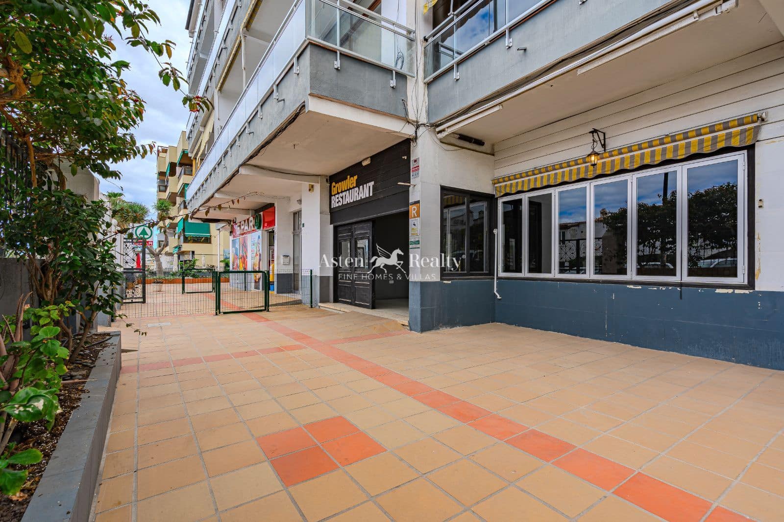 Virksomhed til leje i Los Cristianos - € 4.000 (Ref: 9665306)