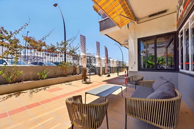 Virksomhed til leje i Los Cristianos, Arona - € 3.900 (Ref: 9665306)