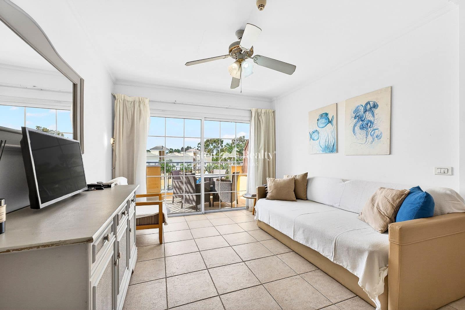 1 chambre Penthouse à vendre à Playa de las Americas avec piscine - 299 000 € (Ref: 9669195)