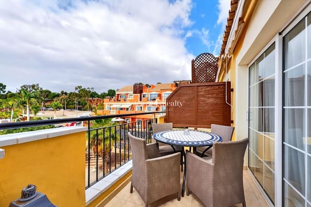 1 chambre Penthouse à vendre à Playa de las Americas, Arona avec piscine - 299 000 € (Ref: 9669195)