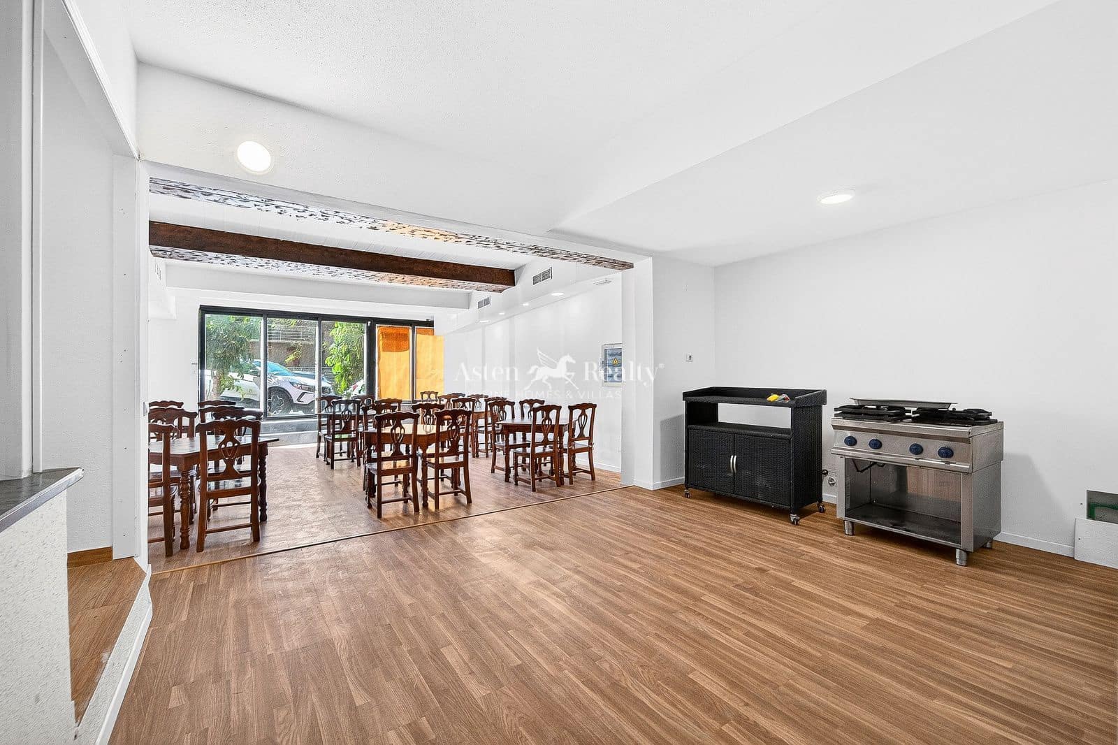 Bedrijf te koop in Puerto Santiago - € 299.000 (Ref: 9672311)