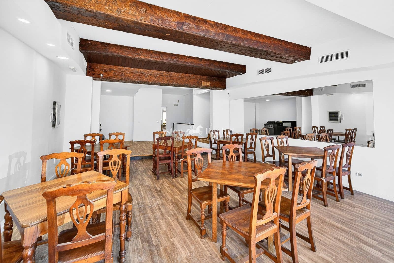 Bedrijf te koop in Puerto Santiago - € 299.000 (Ref: 9672311)