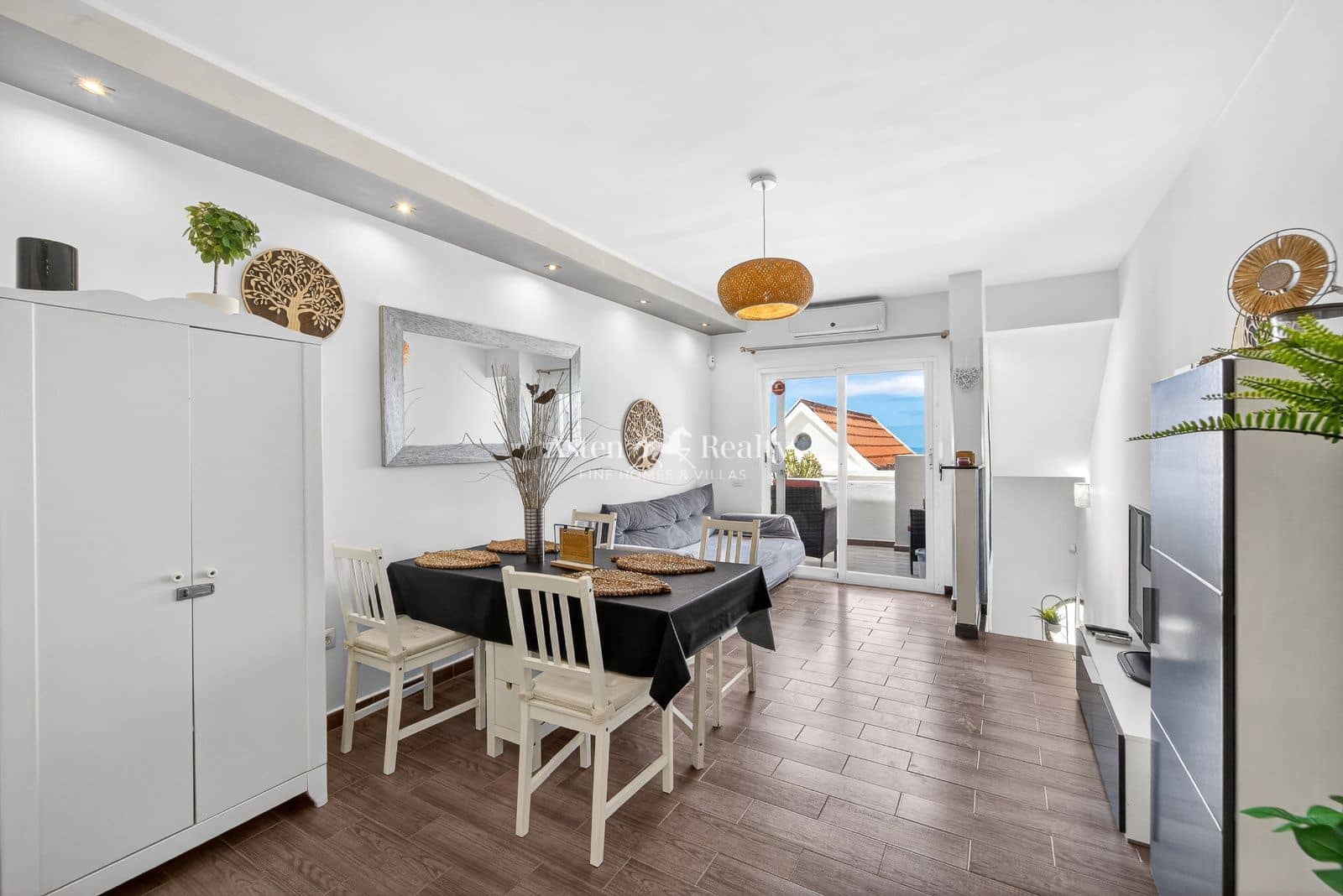 1 Zimmer Wohnung zu verkaufen in Costa Adeje mit Pool - 310.000 € (Ref: 9674760)