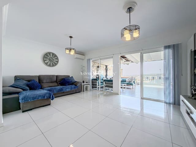 3 soverom Bungalow til salgs i Torviscas, Adeje med svømmebasseng garasje - € 639 000 (Ref: 9679288)