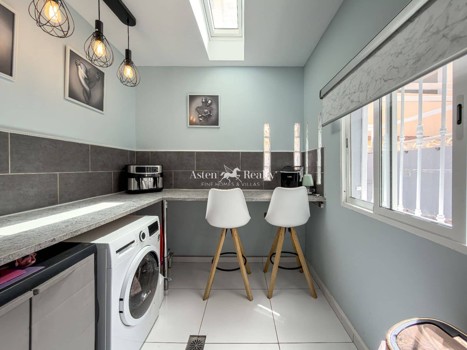 3 makuuhuone Bungalow myytävänä paikassa Torviscas mukana uima-altaan 
autotalli - 639 000 € (Ref: 9679288)