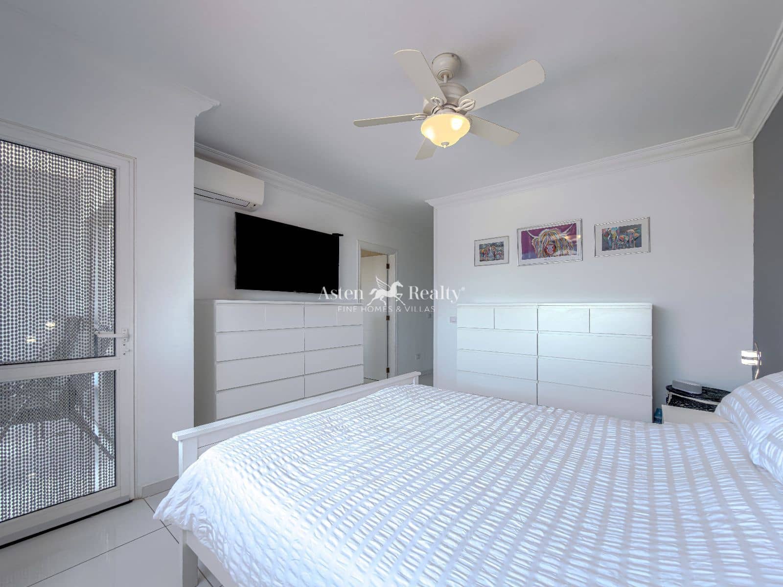 3 makuuhuone Bungalow myytävänä paikassa Torviscas mukana uima-altaan 
autotalli - 639 000 € (Ref: 9679288)