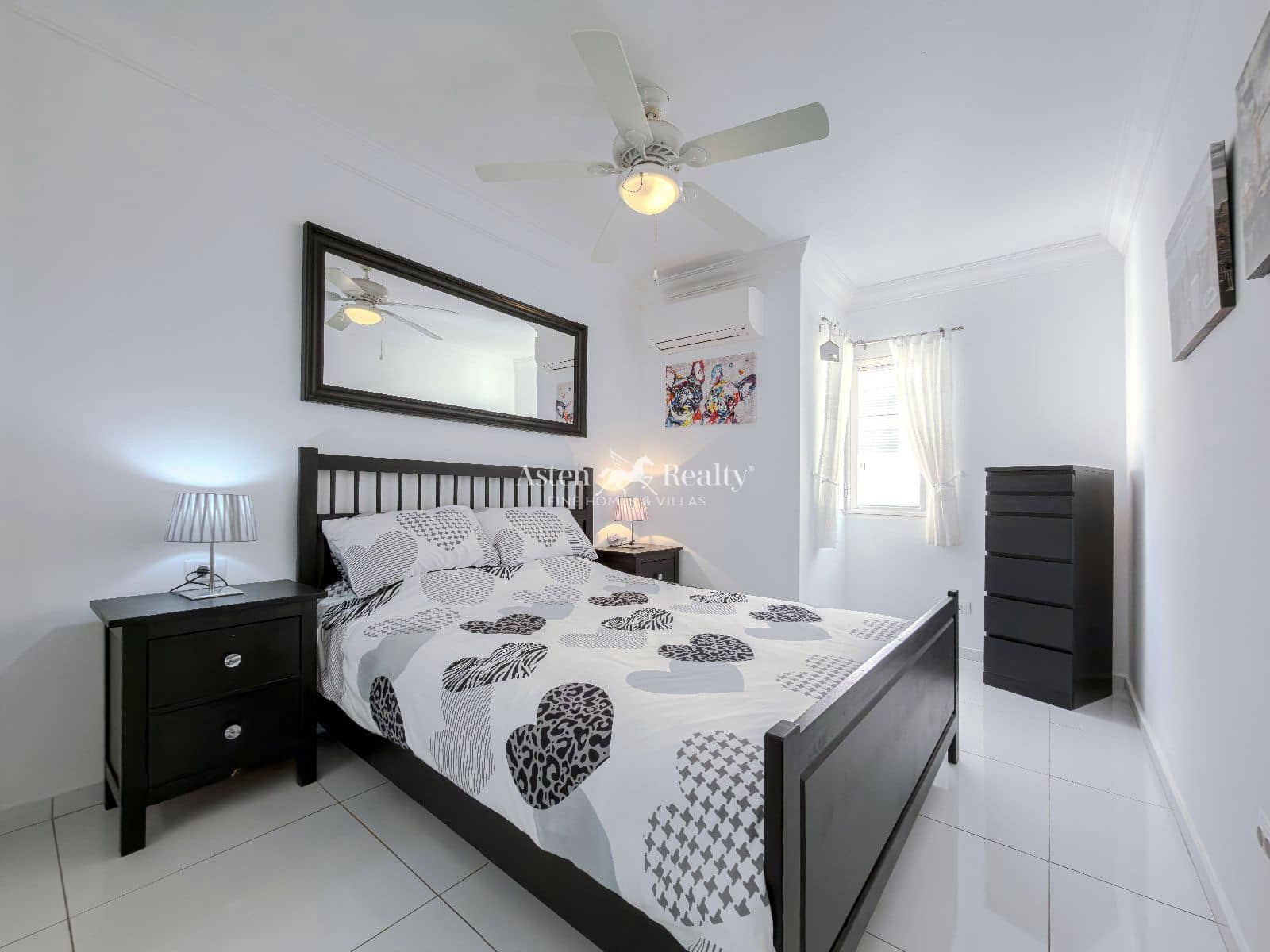 3 makuuhuone Bungalow myytävänä paikassa Torviscas mukana uima-altaan 
autotalli - 639 000 € (Ref: 9679288)