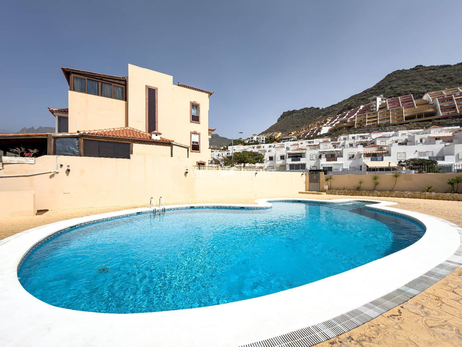 3 makuuhuone Bungalow myytävänä paikassa Torviscas mukana uima-altaan 
autotalli - 639 000 € (Ref: 9679288)