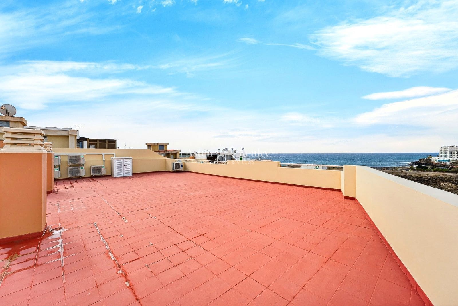 1 bedroom Penthouse for sale in Los Abrigos - € 235,000 (Ref: 9684343)