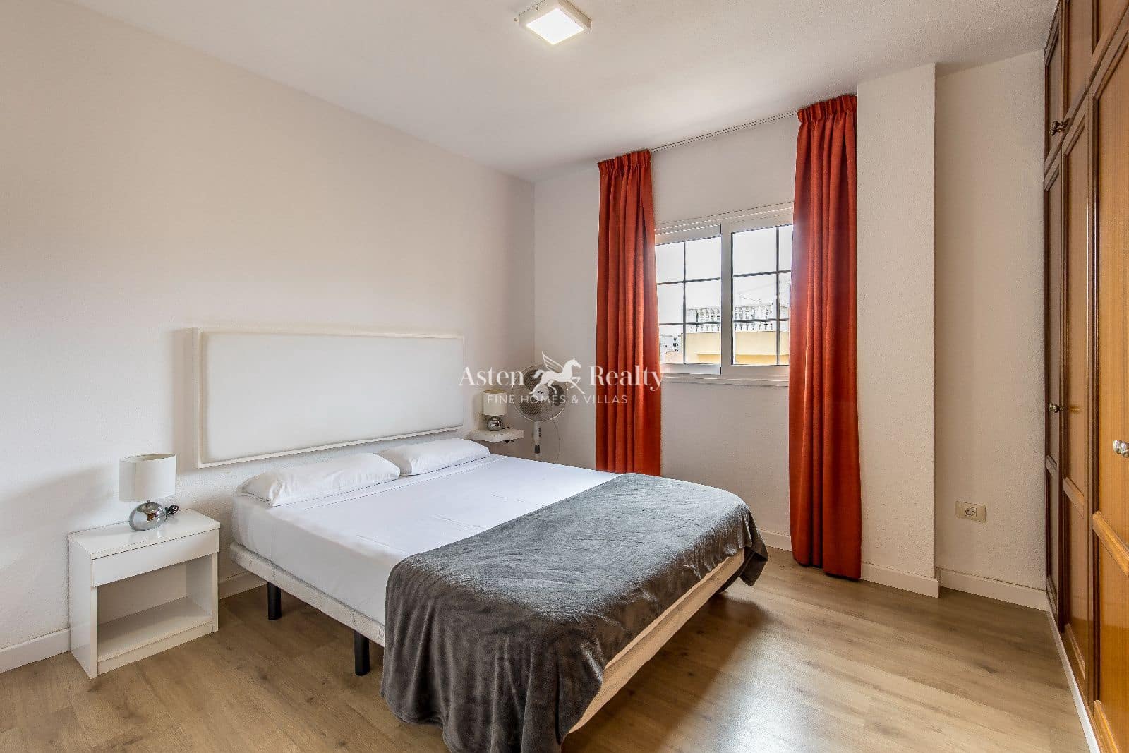 2 chambre Penthouse à vendre à Palm-Mar avec piscine garage - 360 000 € (Ref: 9685242)