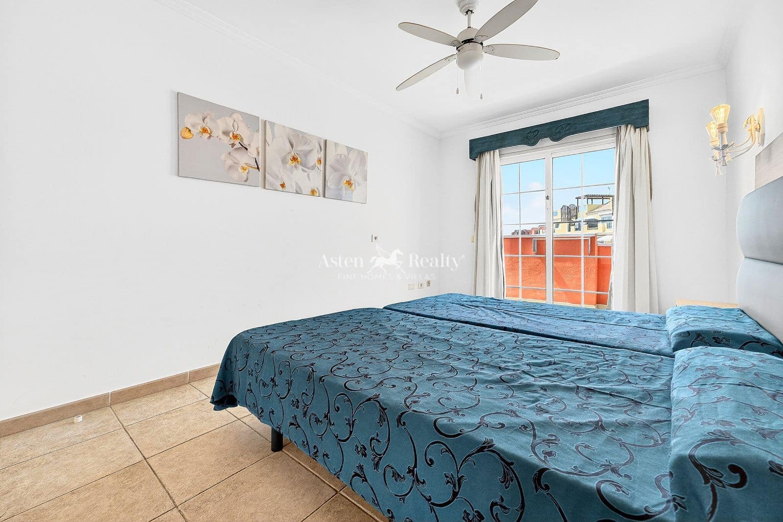 1 chambre Appartement à vendre à Playa de las Americas avec piscine - 285 000 € (Ref: 9685608)