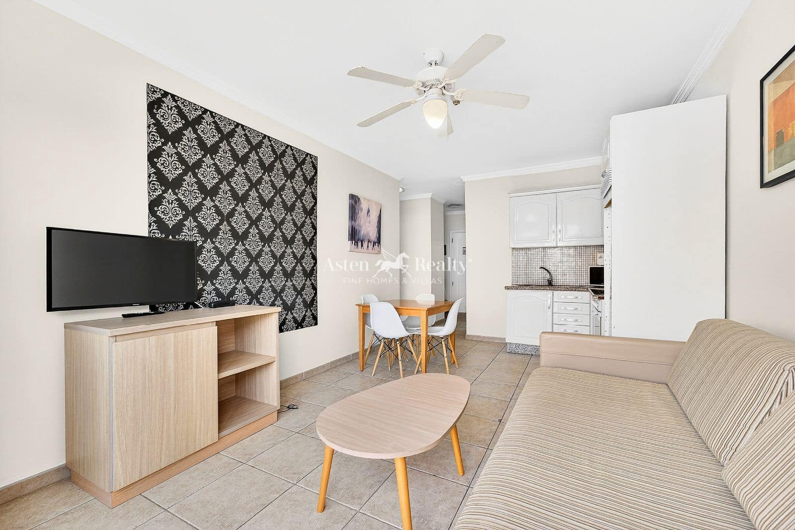 1 chambre Appartement à vendre à Playa de las Americas avec piscine - 285 000 € (Ref: 9685608)