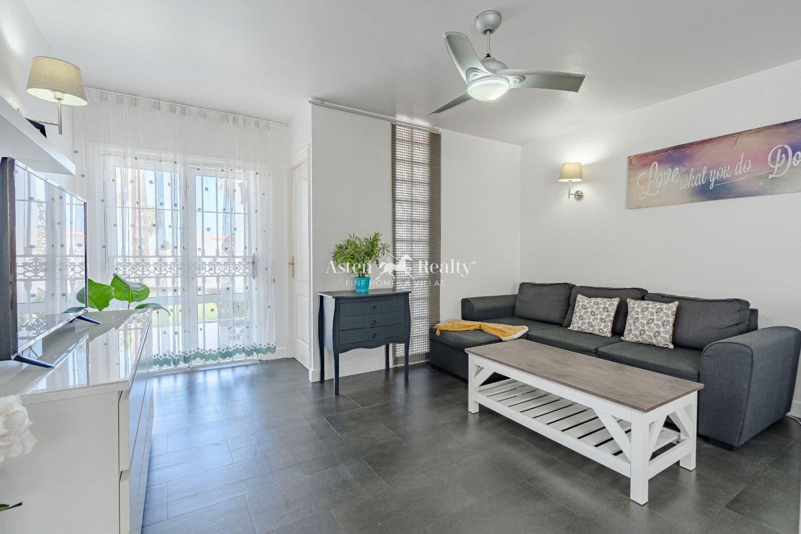 2 chambre Appartement à vendre à Costa Adeje avec piscine - 370 000 € (Ref: 9697843)