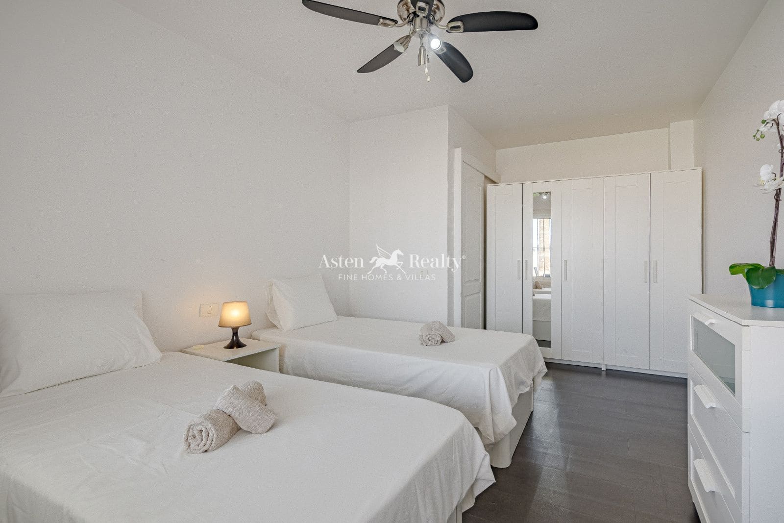 2 chambre Appartement à vendre à Costa Adeje avec piscine - 370 000 € (Ref: 9697843)