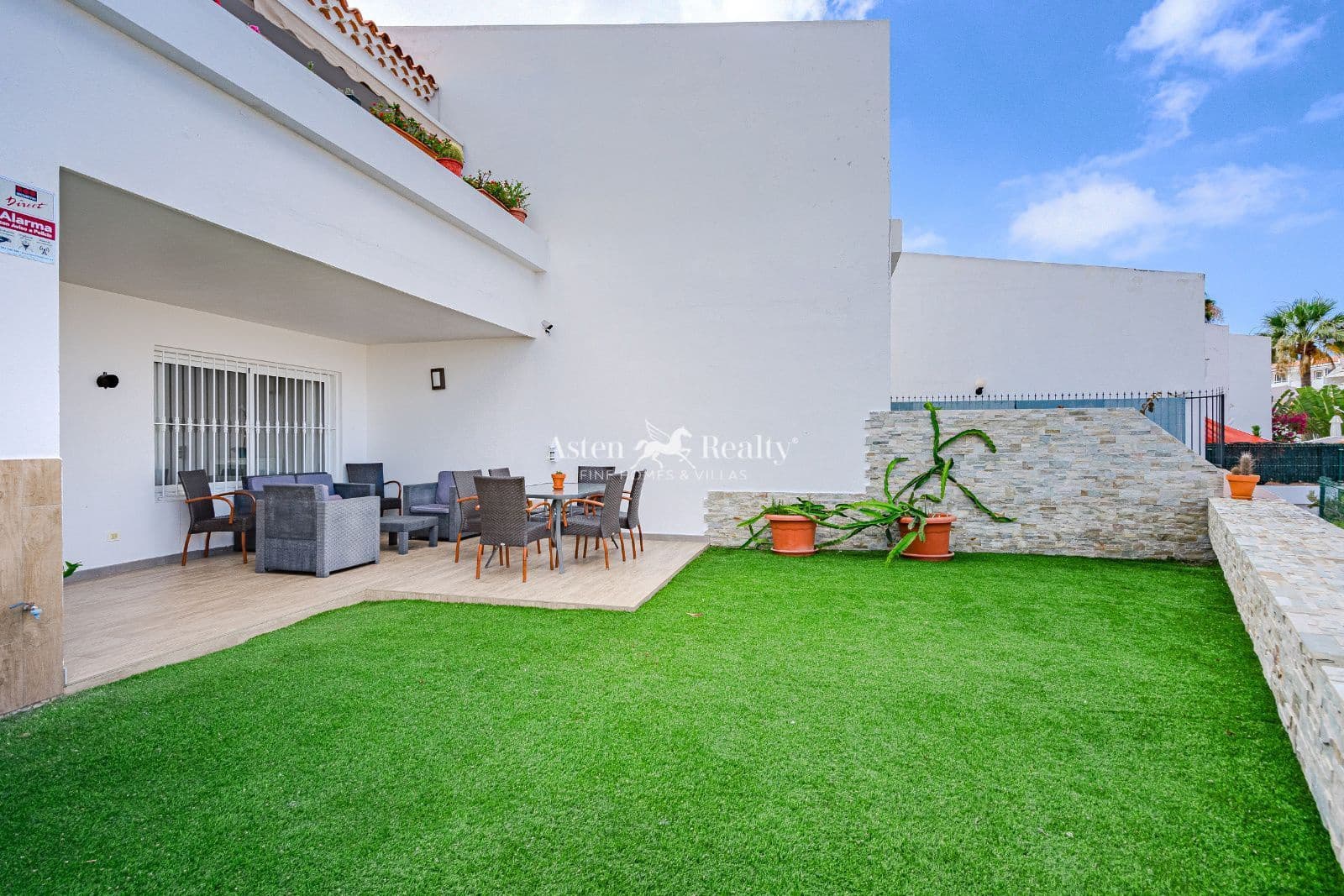 2 chambre Appartement à vendre à Costa Adeje avec piscine - 370 000 € (Ref: 9697843)