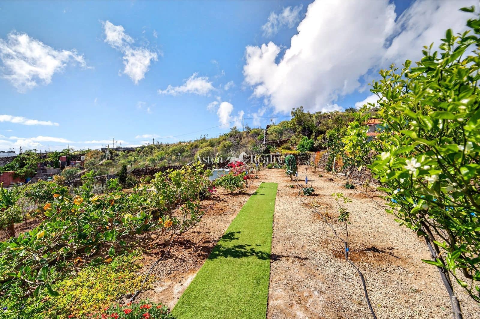 2 camera da letto Casa in vendita in Chio con piscina garage - 998.000 € (Rif: 9700093)