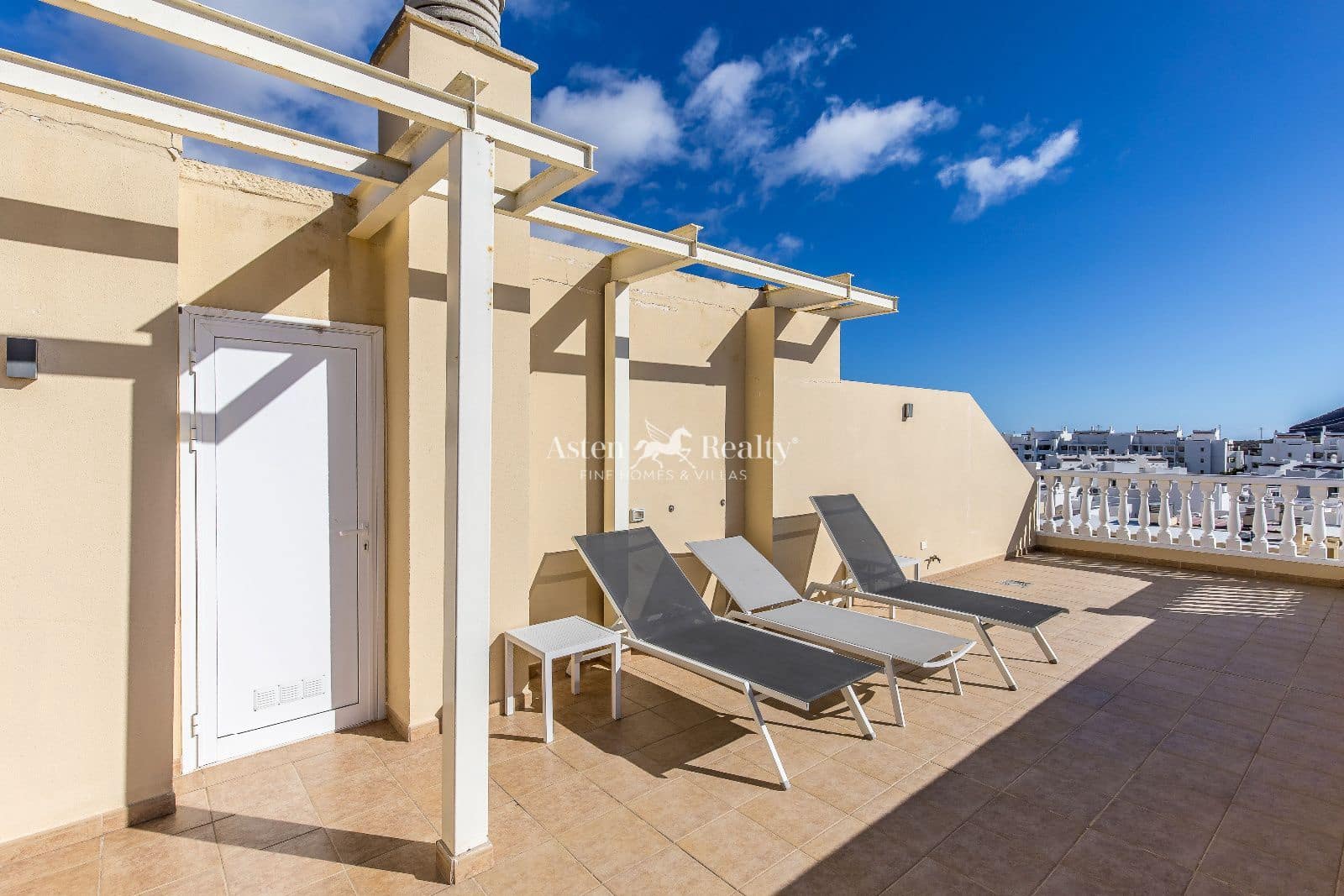 2 bedroom Penthouse for sale in Palm-Mar with pool garage - € 360,000 (Ref: 9700094)