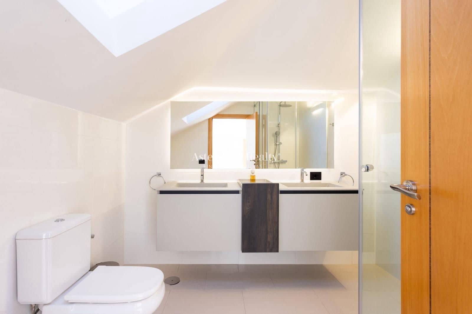 5 soveværelse Byhus til salg i La Caleta Adeje med swimmingpool garage - € 3.300.000 (Ref: 9713523)