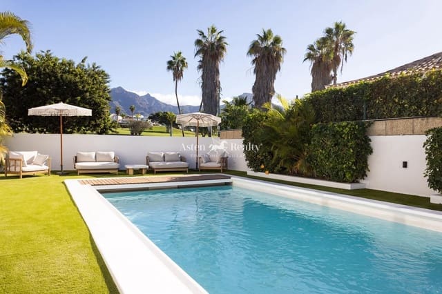 5 soveværelse Byhus til salg i La Caleta Adeje, Adeje med swimmingpool garage - € 3.300.000 (Ref: 9713523)