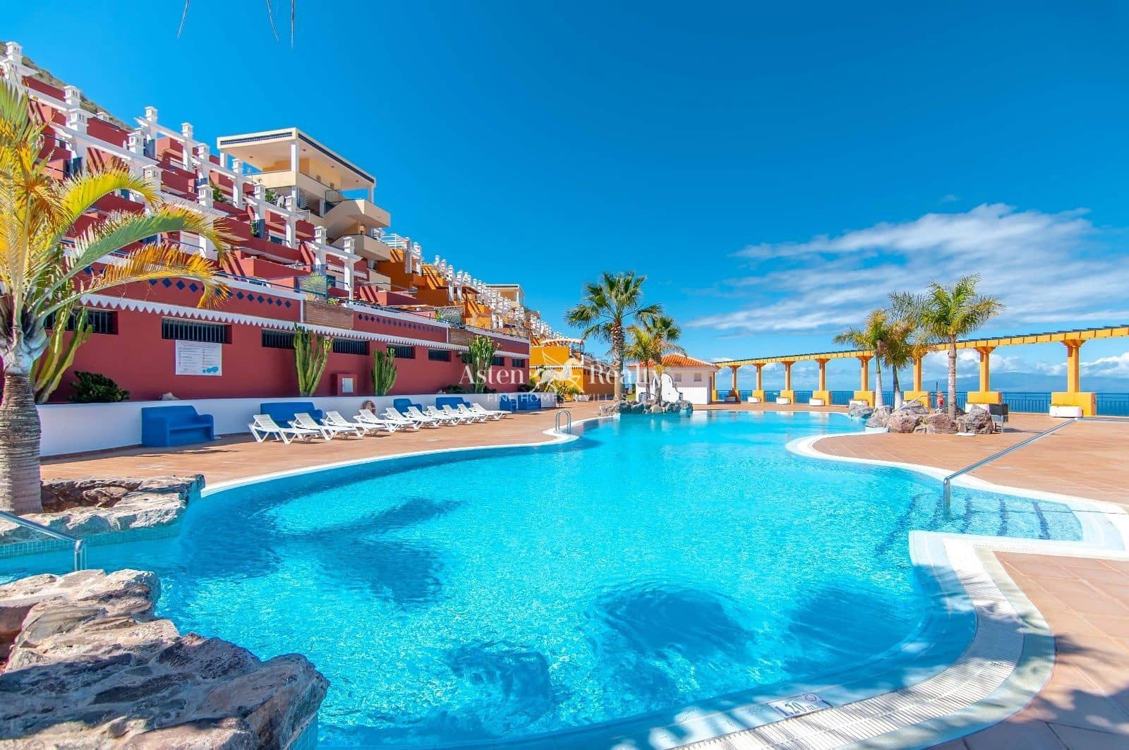 2 soveværelse Penthouse til salg i Torviscas med swimmingpool garage - € 428.000 (Ref: 9714089)