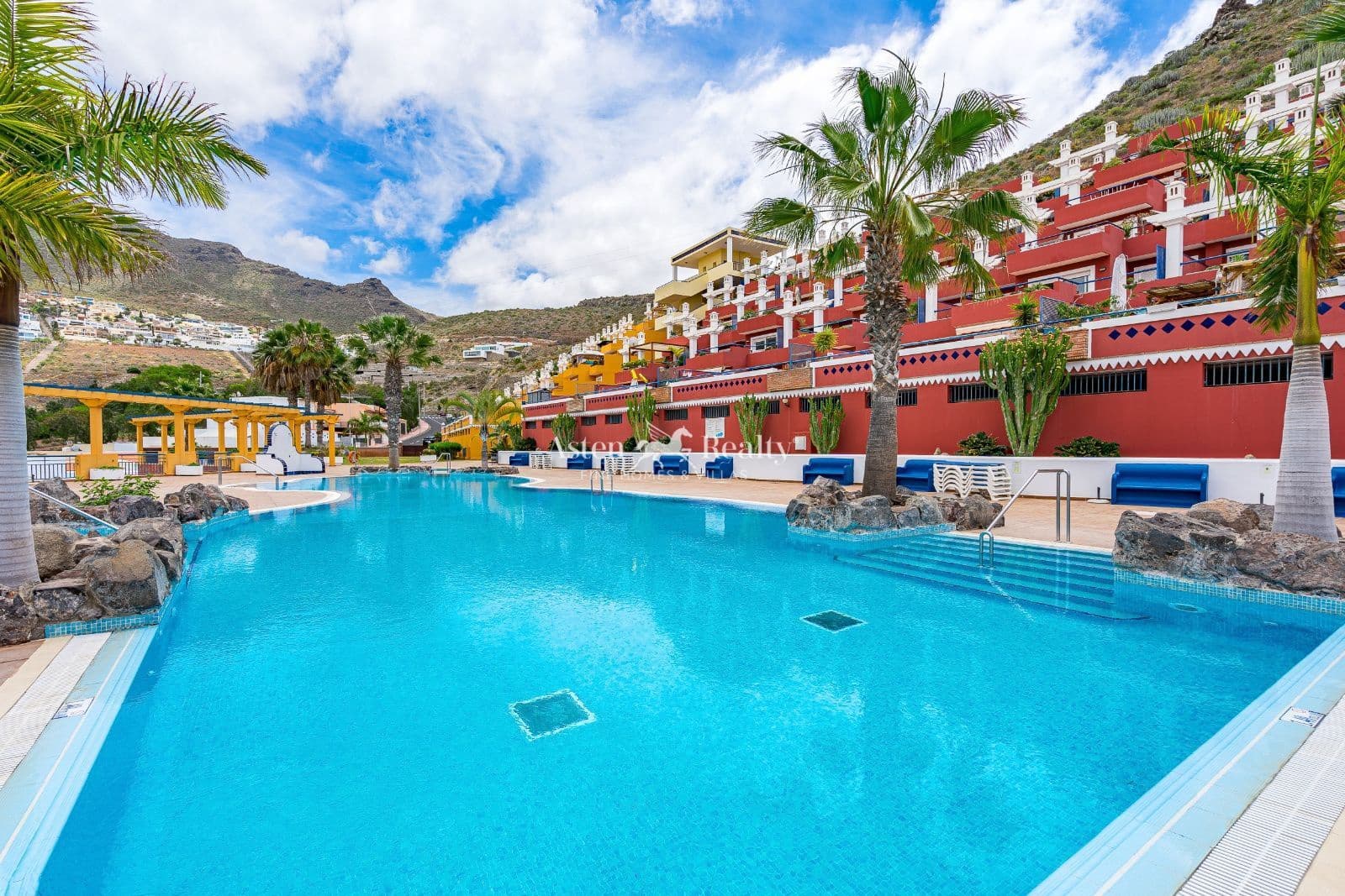 2 soveværelse Penthouse til salg i Torviscas med swimmingpool garage - € 428.000 (Ref: 9714089)