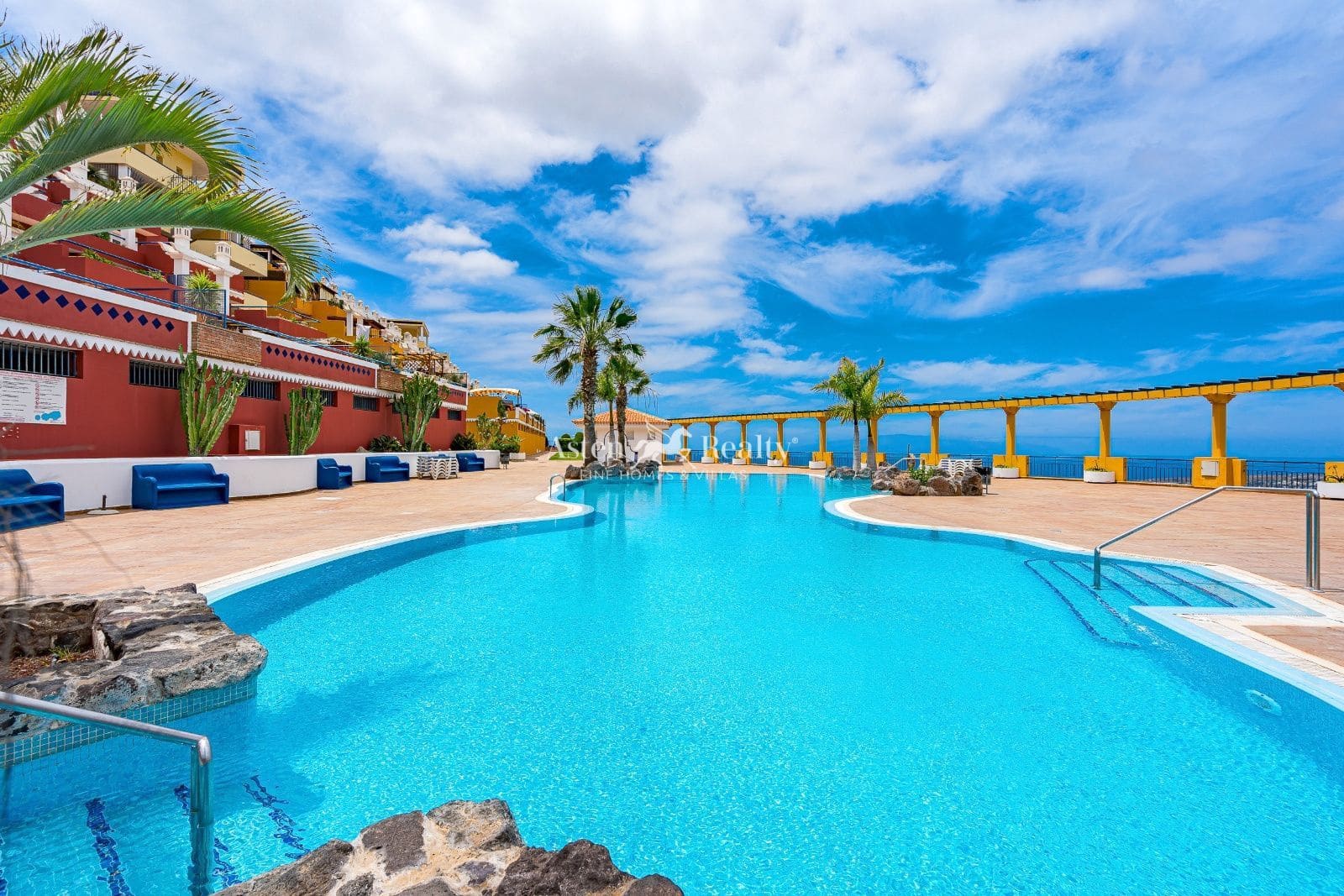 2 soveværelse Penthouse til salg i Torviscas med swimmingpool garage - € 428.000 (Ref: 9714089)