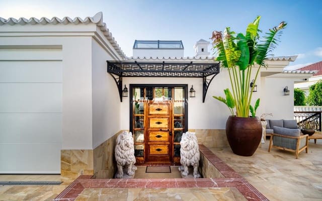 4 soverom Hus til salgs i San Eugenio Alto, Adeje med svømmebasseng garasje - € 5 500 000 (Ref: 9720468)