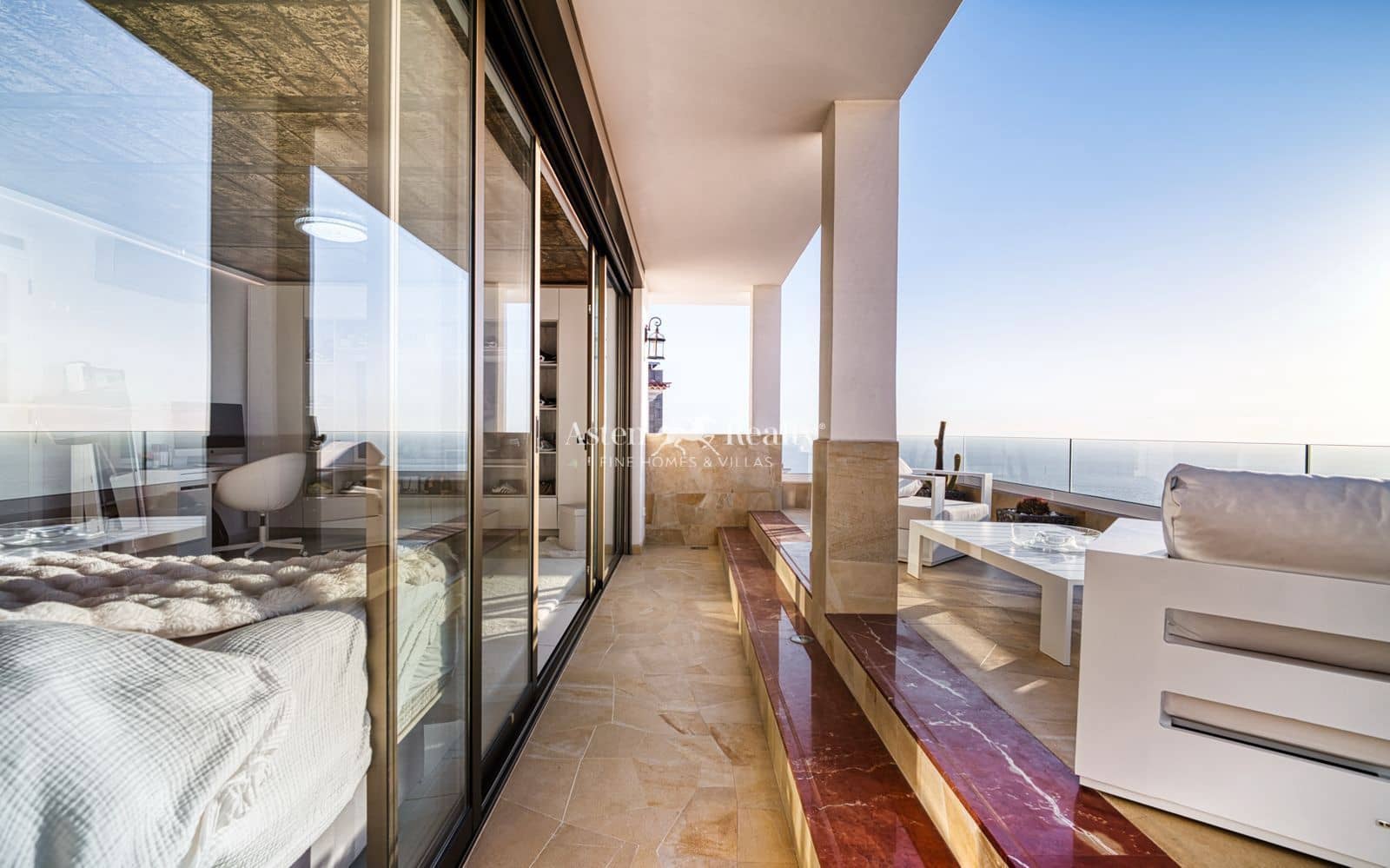 4 soverom Hus til salgs i Costa Adeje med svømmebasseng garasje - € 5 500 000 (Ref: 9720468)