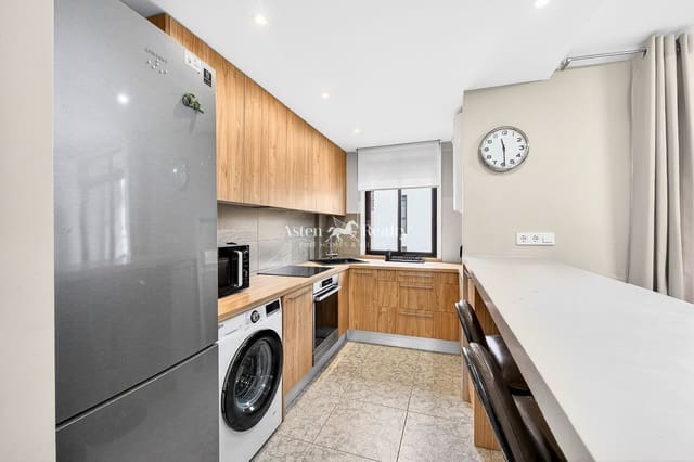 Appartement de 3 chambres à louer à Los Cristianos, Arona - 1 700 € (Ref: 9720721)