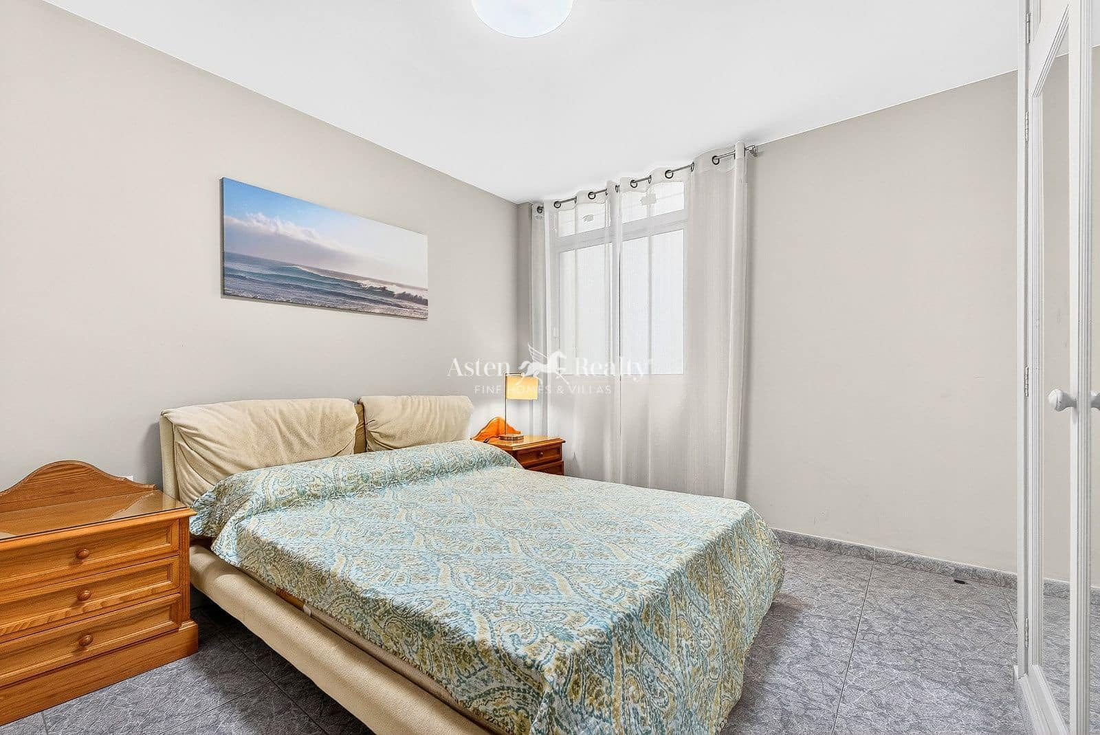 3 sypialnia Mieszkanie do wynajęcia w Los Cristianos - 1 700 € (Ref: 9720721)