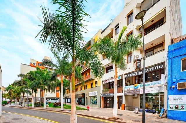 Appartement de 3 chambres à louer à Los Cristianos, Arona - 1 700 € (Ref: 9720721)