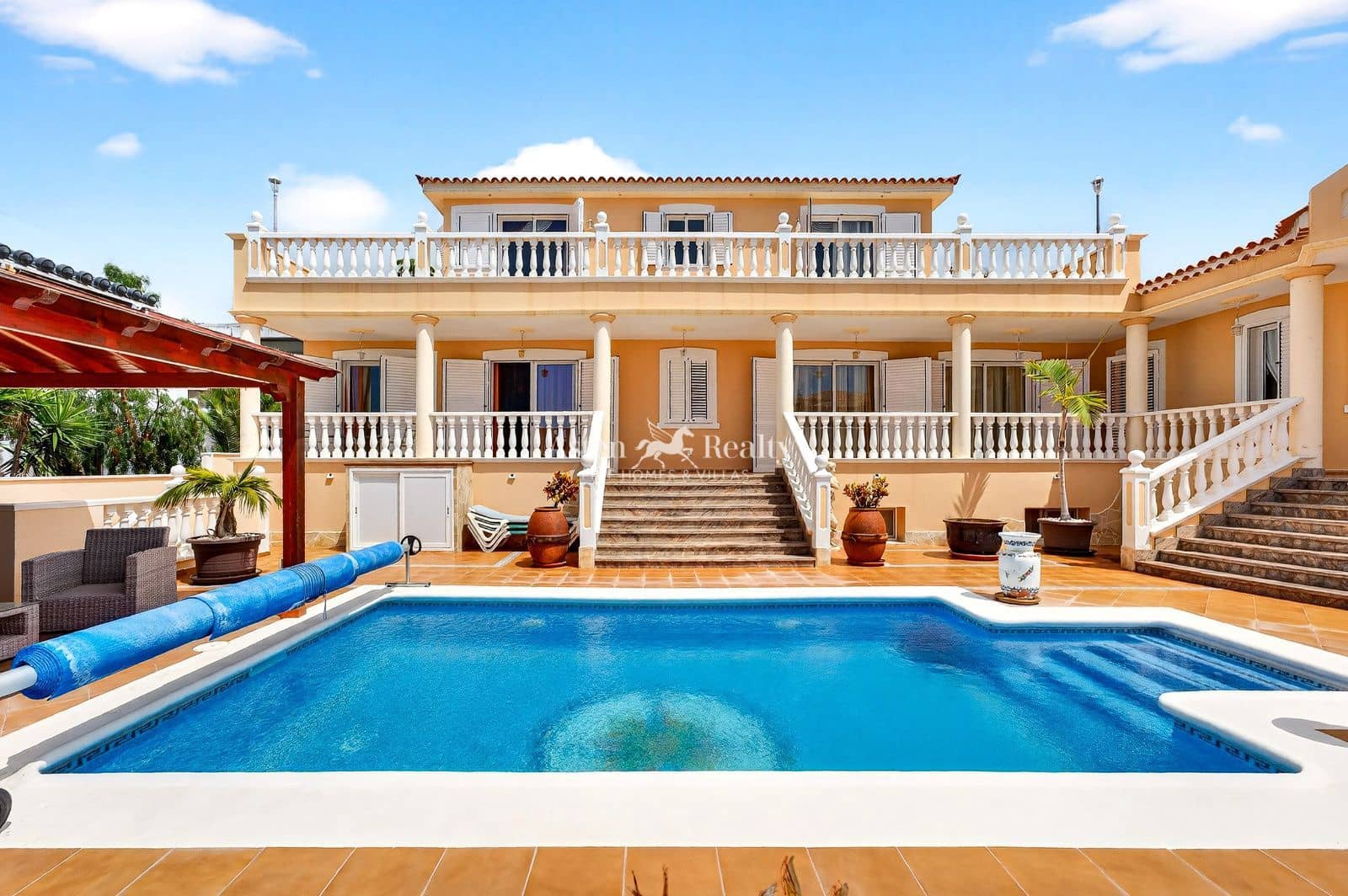 14 slaapkamer Huis te koop in Playa Paraiso met zwembad garage - € 2.590.000 (Ref: 9730700)