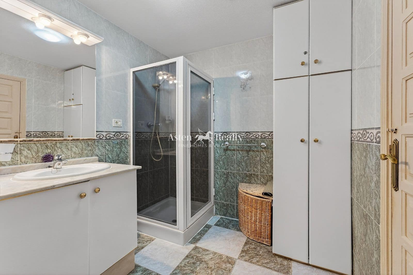 2 sypialnia Mieszkanie na sprzedaż w Costa del Silencio z basenem garażem - 295 000 € (Ref: 9731238)