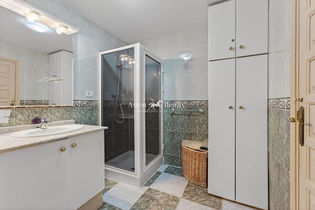 2 chambre Appartement à vendre à Costa del Silencio avec piscine garage - 295 000 € (Ref: 9731238)