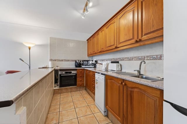 2 chambre Appartement à vendre à Costa del Silencio avec piscine garage - 295 000 € (Ref: 9731238)