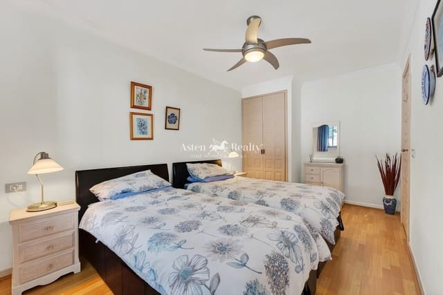 2 sypialnia Mieszkanie na sprzedaż w Costa del Silencio, Arona z basenem garażem - 295 000 € (Ref: 9731238)