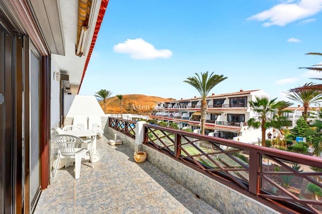 2 chambre Appartement à vendre à Costa del Silencio avec piscine garage - 295 000 € (Ref: 9731238)