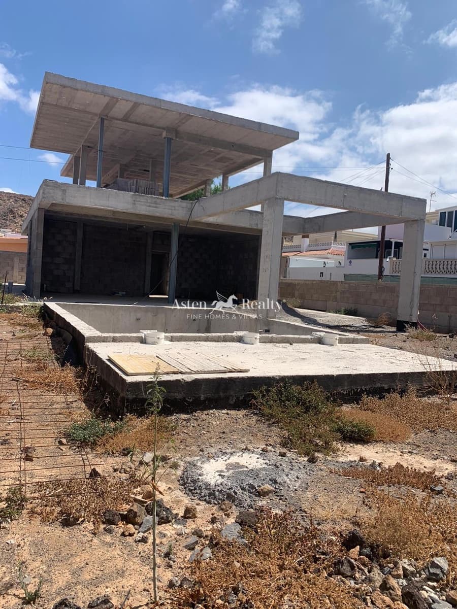 4 Zimmer Villa zu verkaufen in Palm-Mar mit Pool Garage - 1.100.000 € (Ref: 9734048)