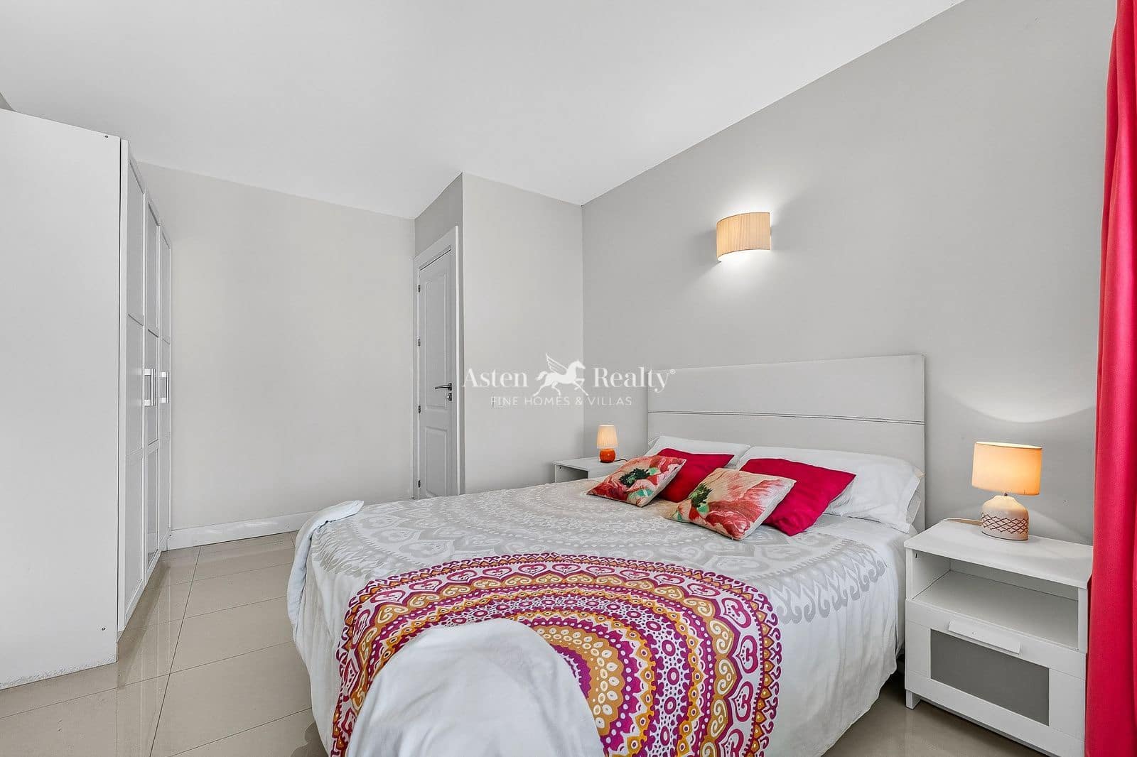 3 bedroom Flat for sale in Costa Adeje with pool - € 350,000 (Ref: 9751094)