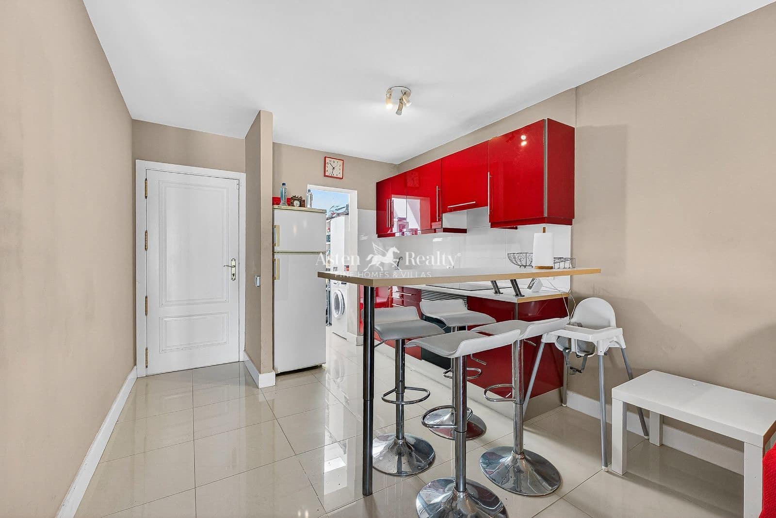 3 bedroom Flat for sale in Costa Adeje with pool - € 350,000 (Ref: 9751094)