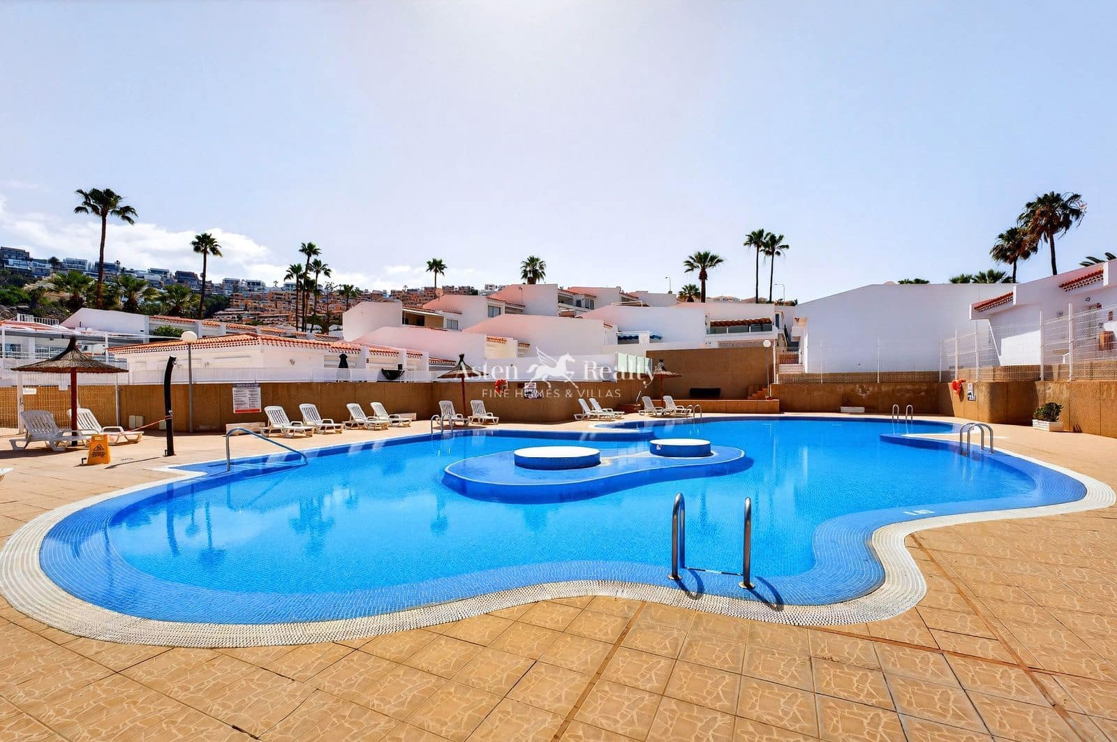 3 bedroom Flat for sale in Costa Adeje with pool - € 350,000 (Ref: 9751094)