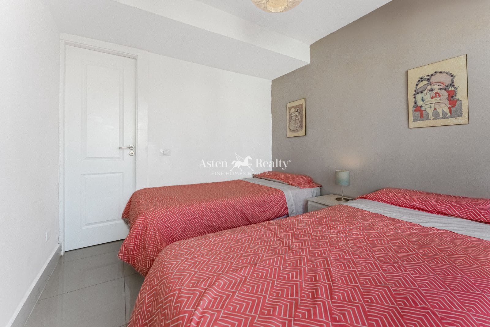 3 bedroom Flat for sale in Costa Adeje with pool - € 350,000 (Ref: 9751094)