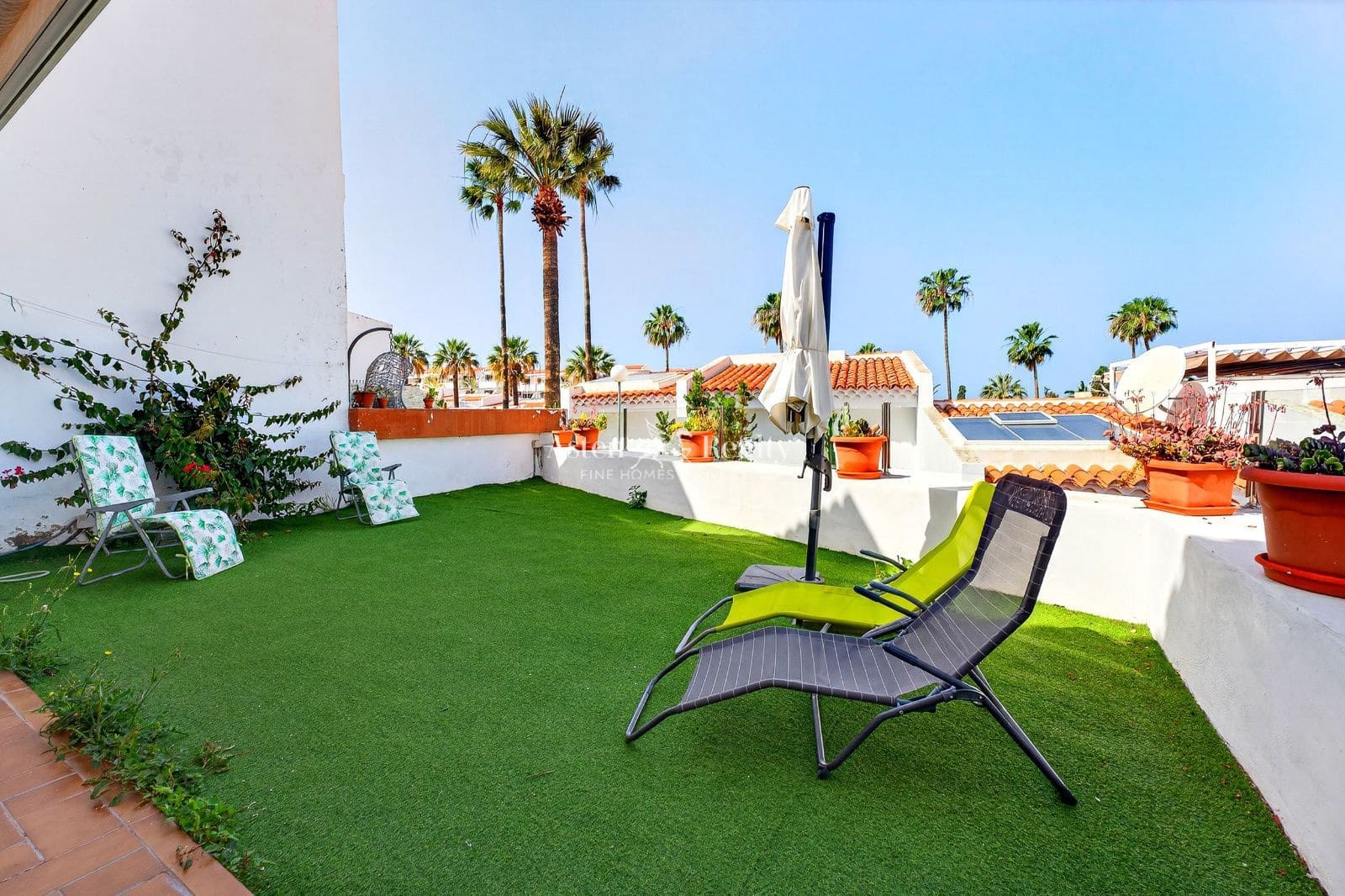 3 bedroom Flat for sale in Costa Adeje with pool - € 350,000 (Ref: 9751094)