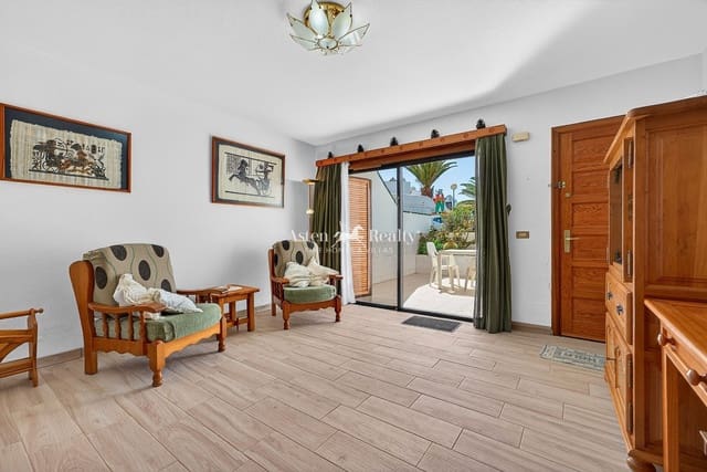 1 makuuhuone Asunto myytävänä paikassa Costa del Silencio, Arona mukana uima-altaan - 199 000 € (Ref: 9769090)