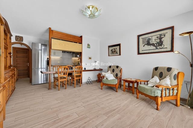 1 makuuhuone Asunto myytävänä paikassa Costa del Silencio, Arona mukana uima-altaan - 199 000 € (Ref: 9769090)