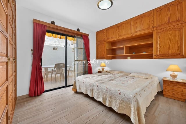 1 makuuhuone Asunto myytävänä paikassa Costa del Silencio, Arona mukana uima-altaan - 199 000 € (Ref: 9769090)